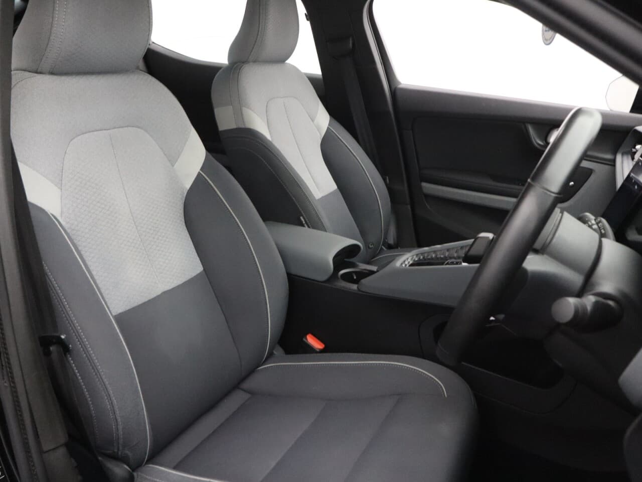 Polestar Polestar 2 Dual Motor 78kWh Long Range Fastback — image 16