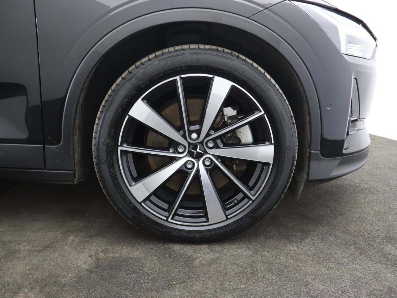 Polestar Polestar 2 Dual Motor 78kWh Long Range Fastback — image 45