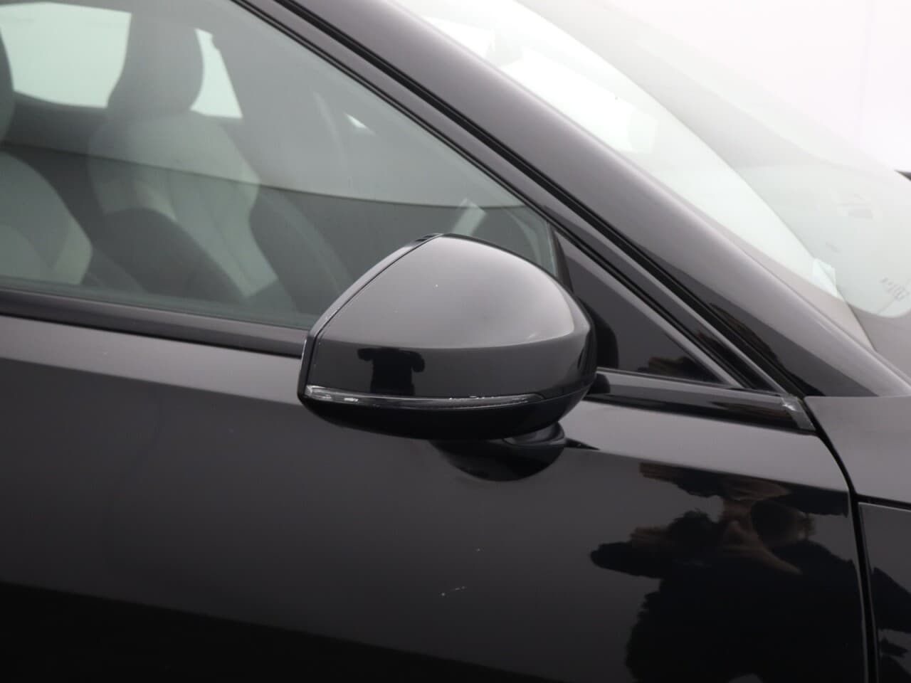 Polestar Polestar 2 Dual Motor 78kWh Long Range Fastback — image 46