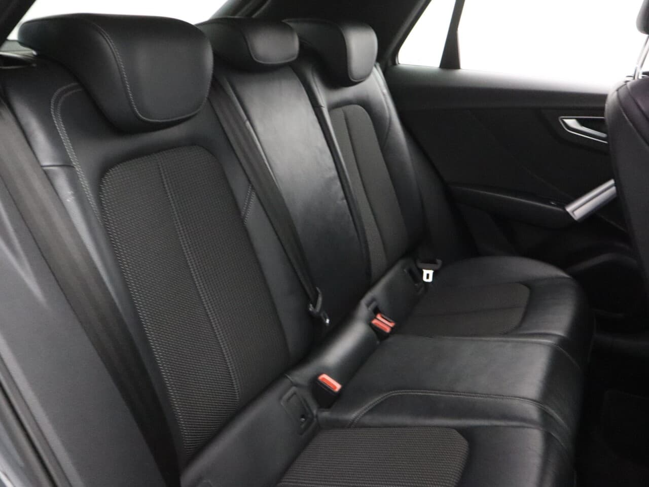 Audi Q2 1.0 TFSI 30 S line — image 43