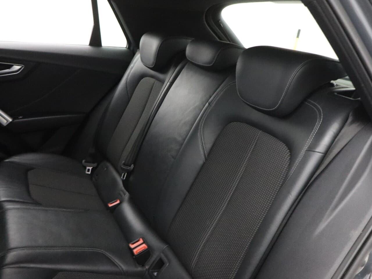 Audi Q2 1.0 TFSI 30 S line — image 44