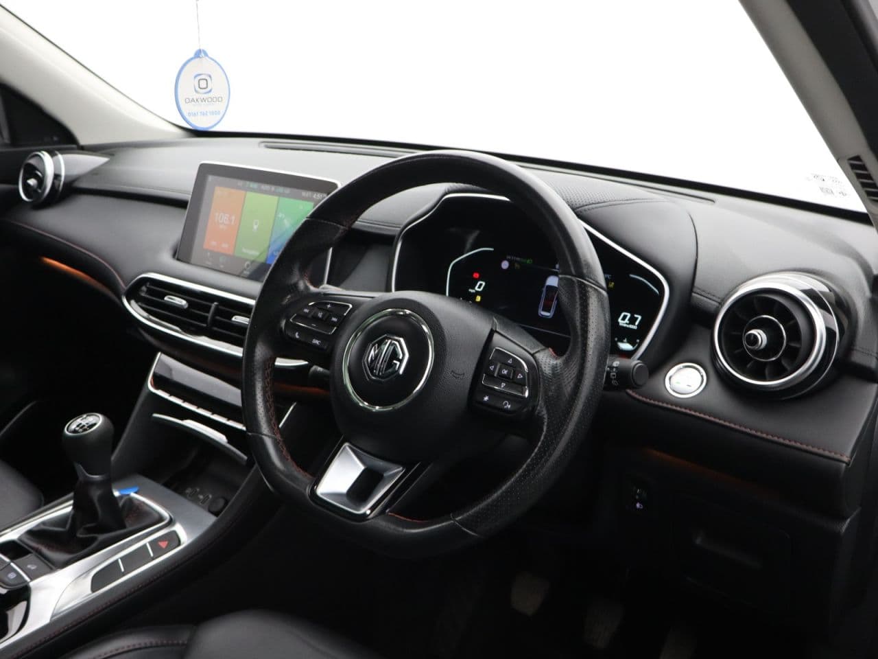 MG MG Hs 1.5 T-GDI Exclusive — image 14