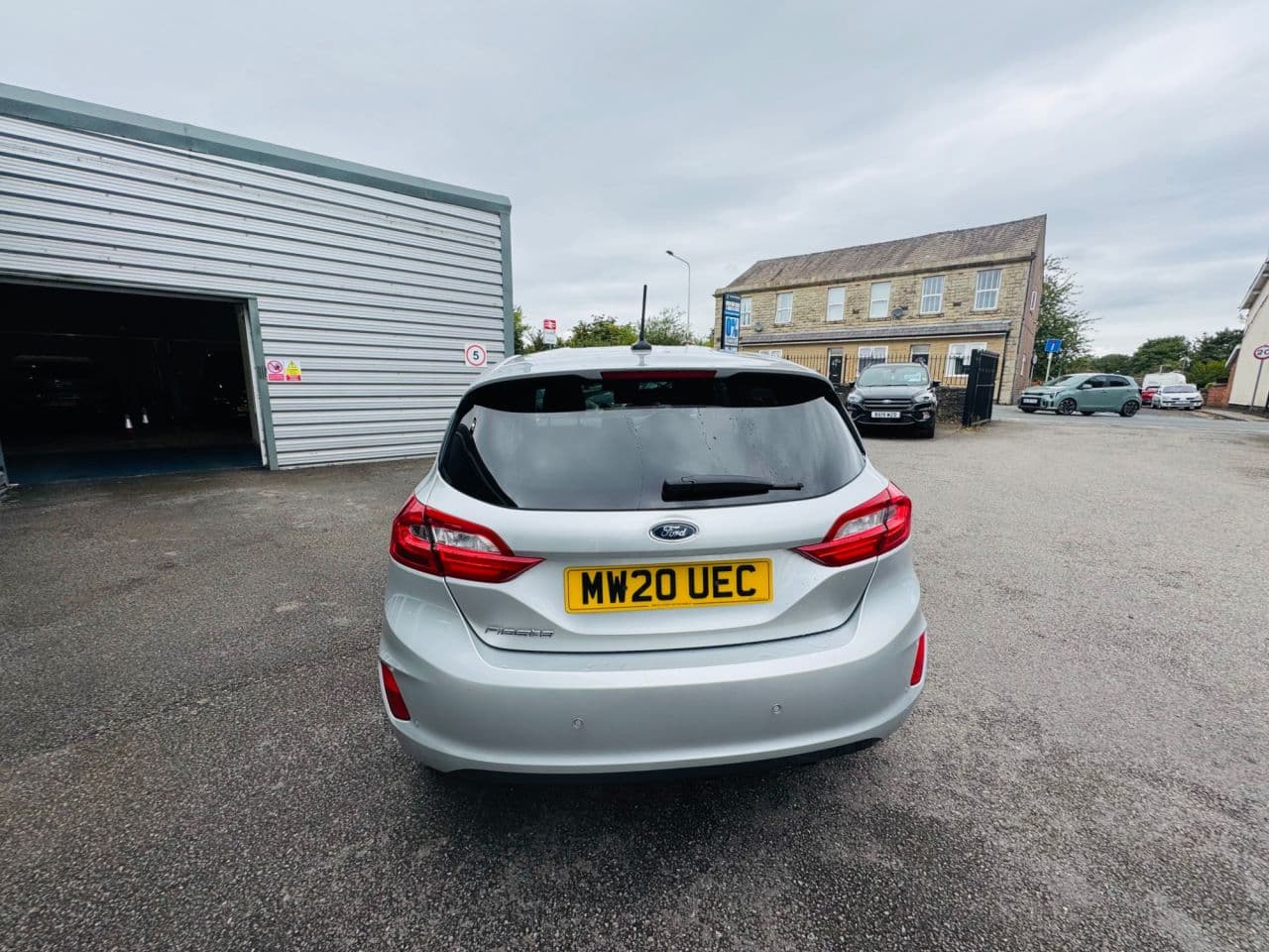 Ford Fiesta 1.0T EcoBoost Titanium — image 4