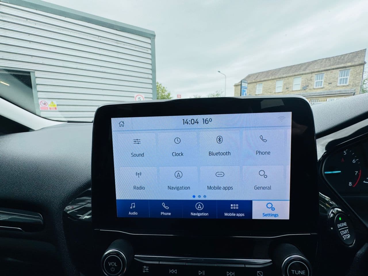 Ford Fiesta 1.0T EcoBoost Titanium — image 22