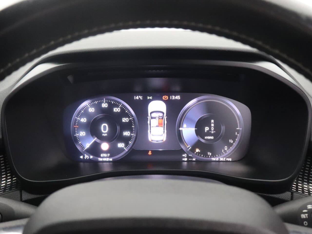 Volvo XC40 1.5h T5 Twin Engine Recharge 10.7kWh R-Design — image 21