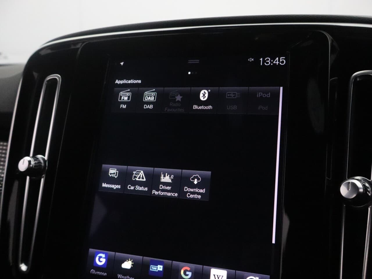 Volvo XC40 1.5h T5 Twin Engine Recharge 10.7kWh R-Design — image 37