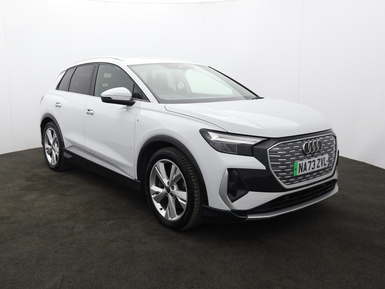 Audi Q4 E-Tron 40 S line
