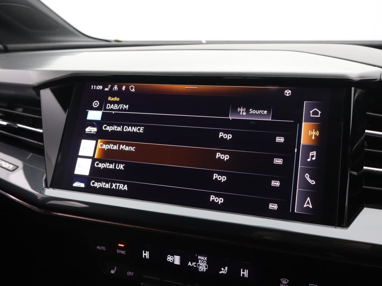 Audi Q4 E-Tron 40 S line — image 31
