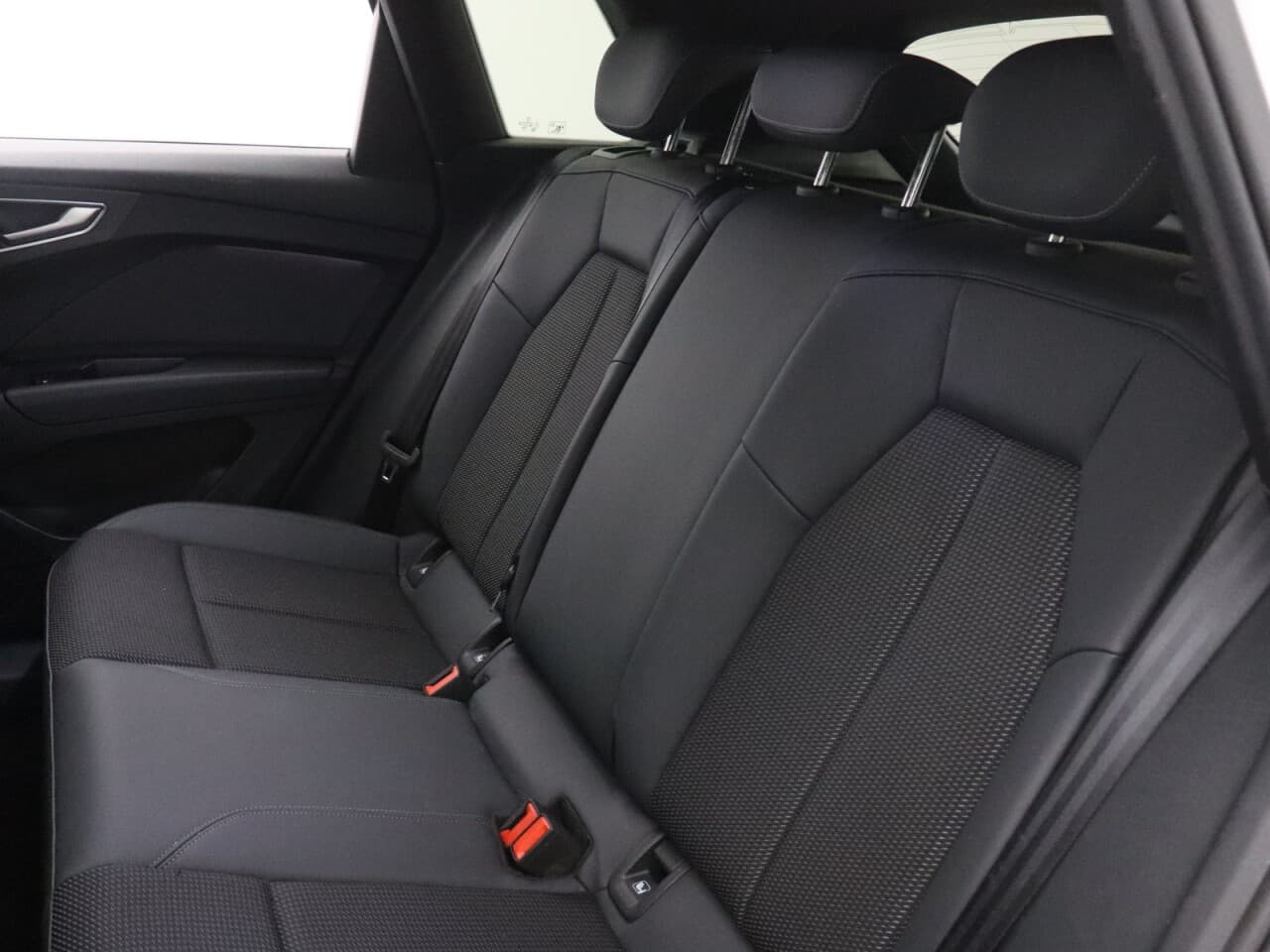 Audi Q4 E-Tron 40 S line — image 43