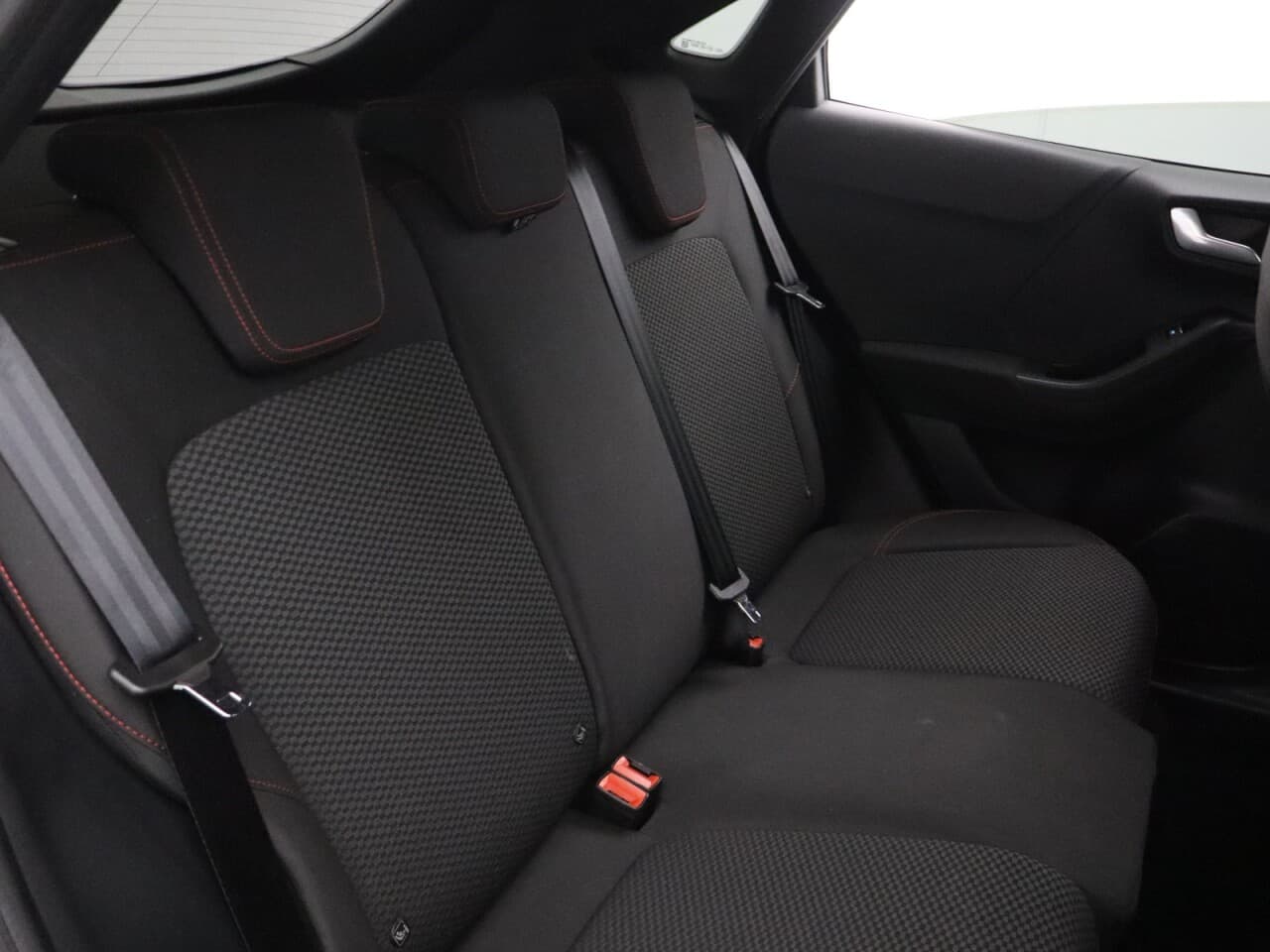 Ford Puma 1.0T EcoBoost MHEV ST-Line — image 50