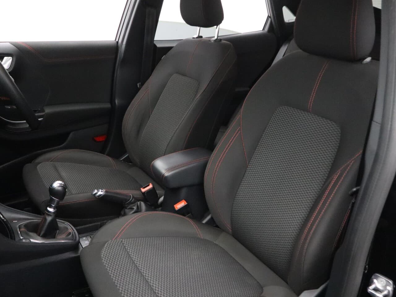 Ford Puma 1.0T EcoBoost MHEV ST-Line — image 49