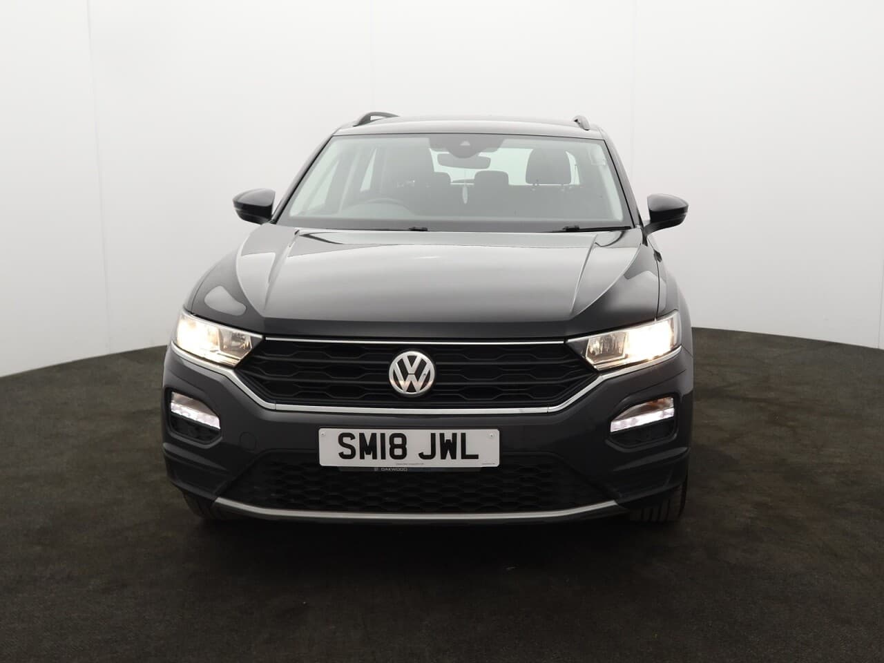 Volkswagen T-Roc 1.0 TSI SE — image 4