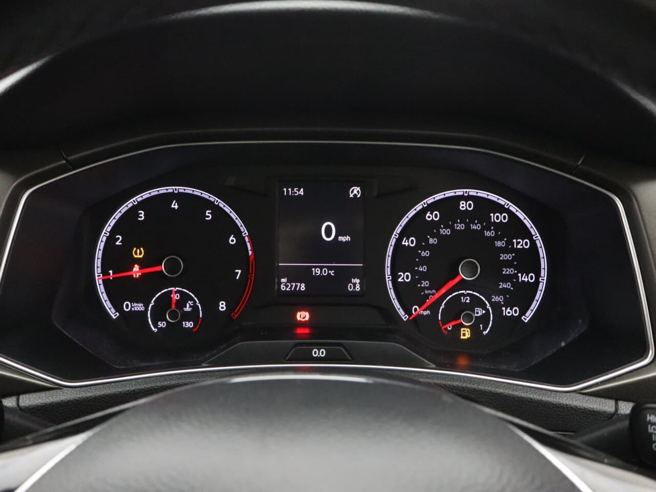 Volkswagen T-Roc 1.0 TSI SE — image 21