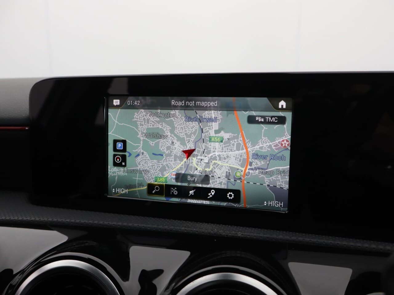 Mercedes-Benz A Class 1.3 A180 AMG Line — image 33