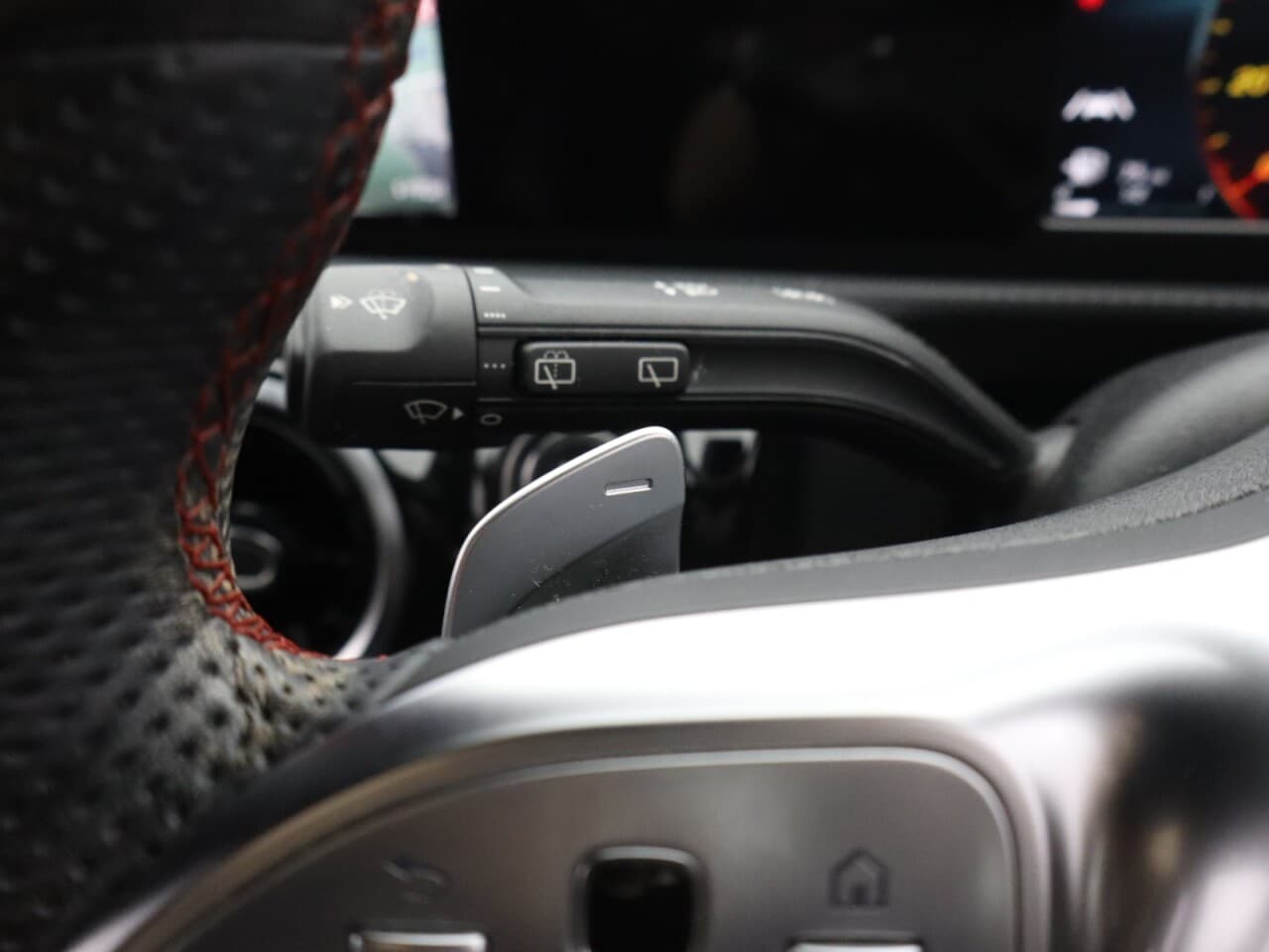 Mercedes-Benz A Class 1.3 A180 AMG Line — image 35