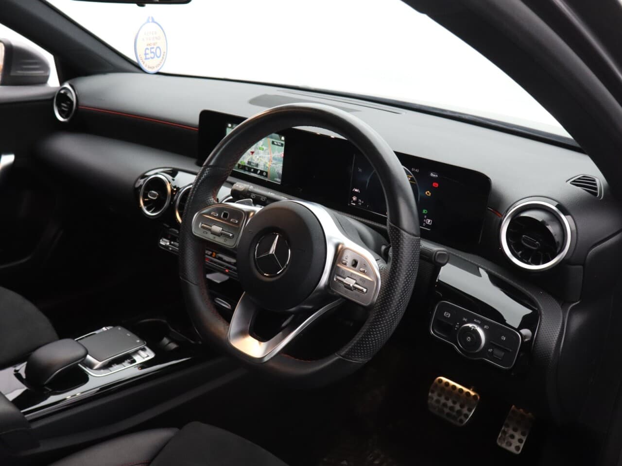 Mercedes-Benz A Class 1.3 A180 AMG Line — image 14