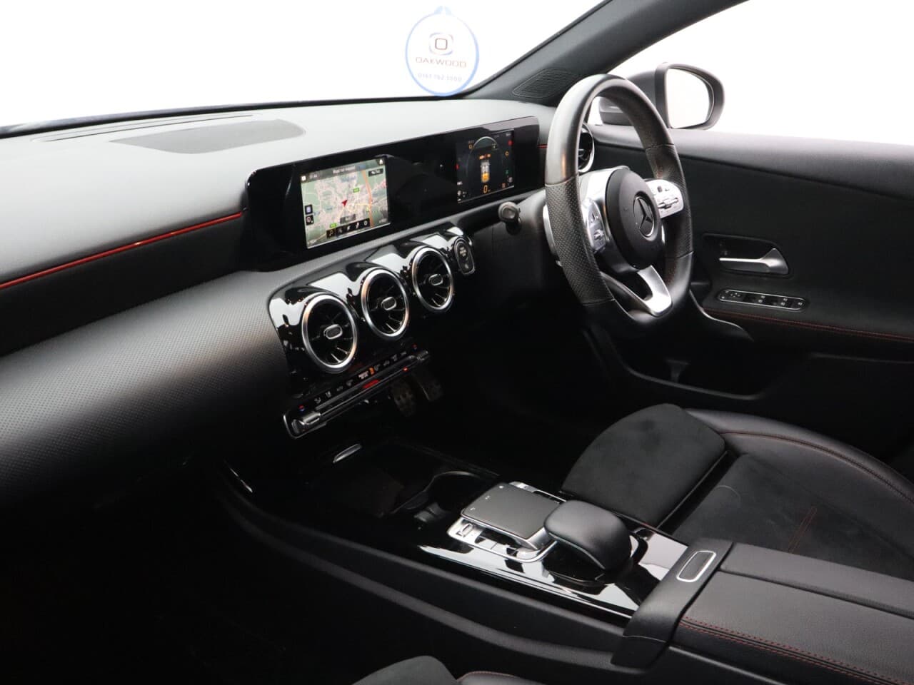 Mercedes-Benz A Class 1.3 A180 AMG Line — image 36