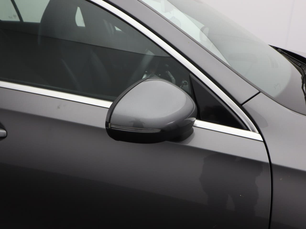 Mercedes-Benz A Class 1.3 A180 AMG Line — image 47