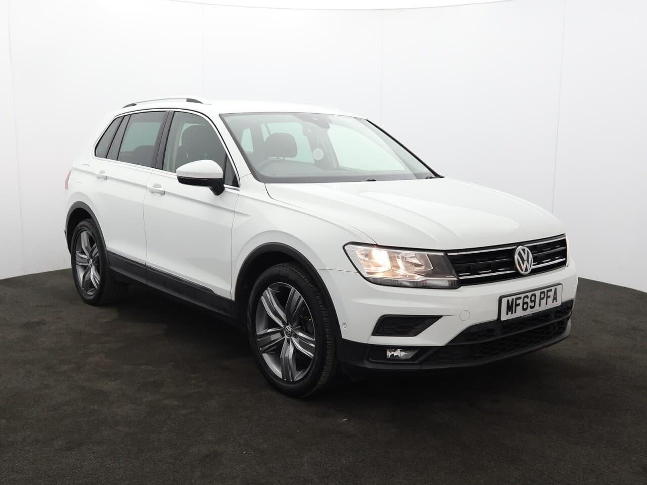 Volkswagen Tiguan 1.5 TSI EVO Match view 1