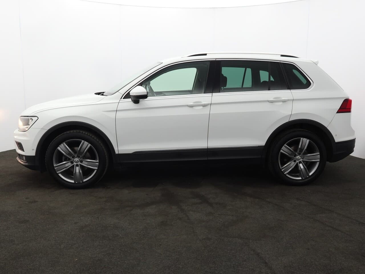 Volkswagen Tiguan 1.5 TSI EVO Match — image 6