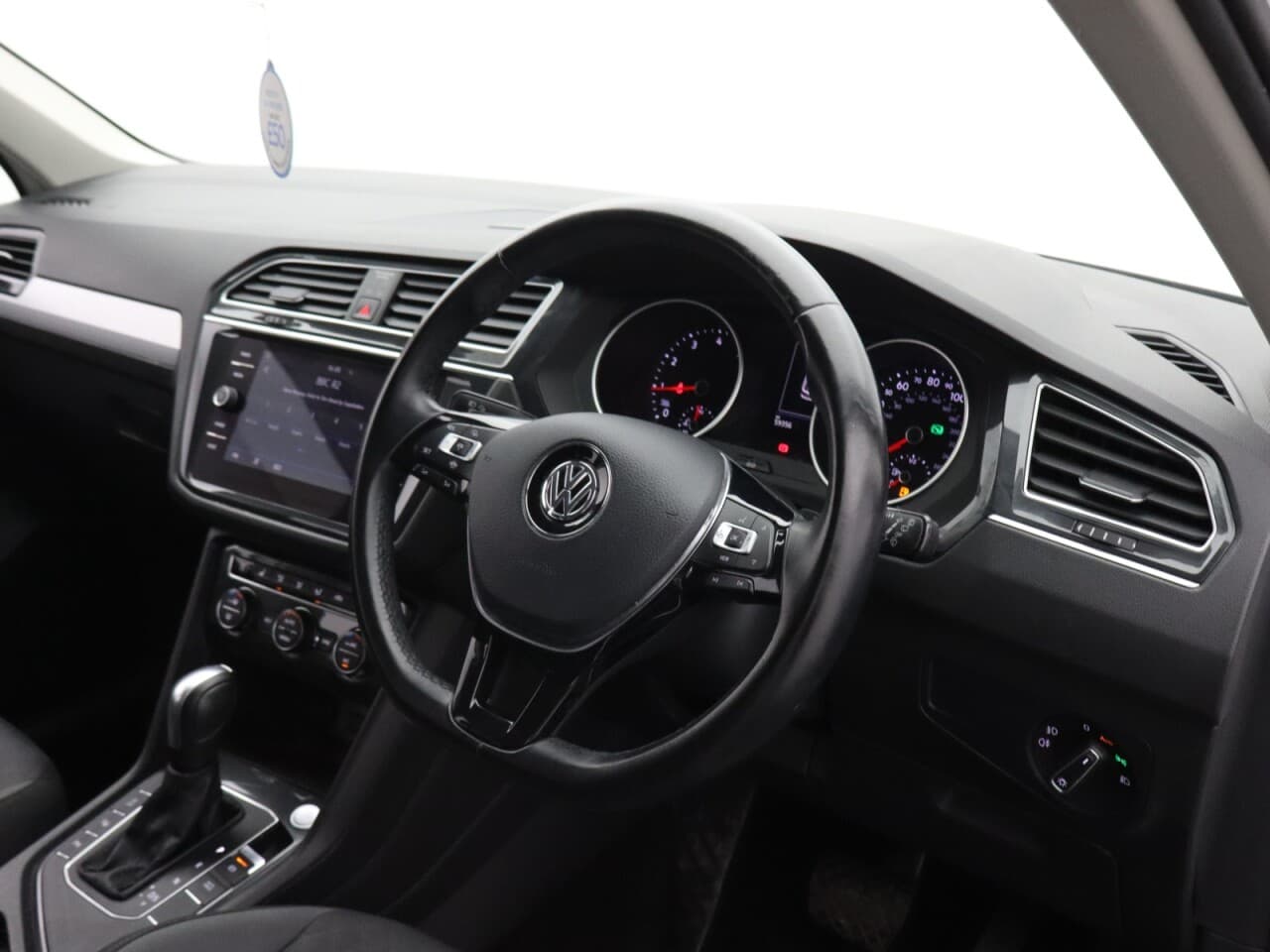 Volkswagen Tiguan 1.5 TSI EVO Match — image 14