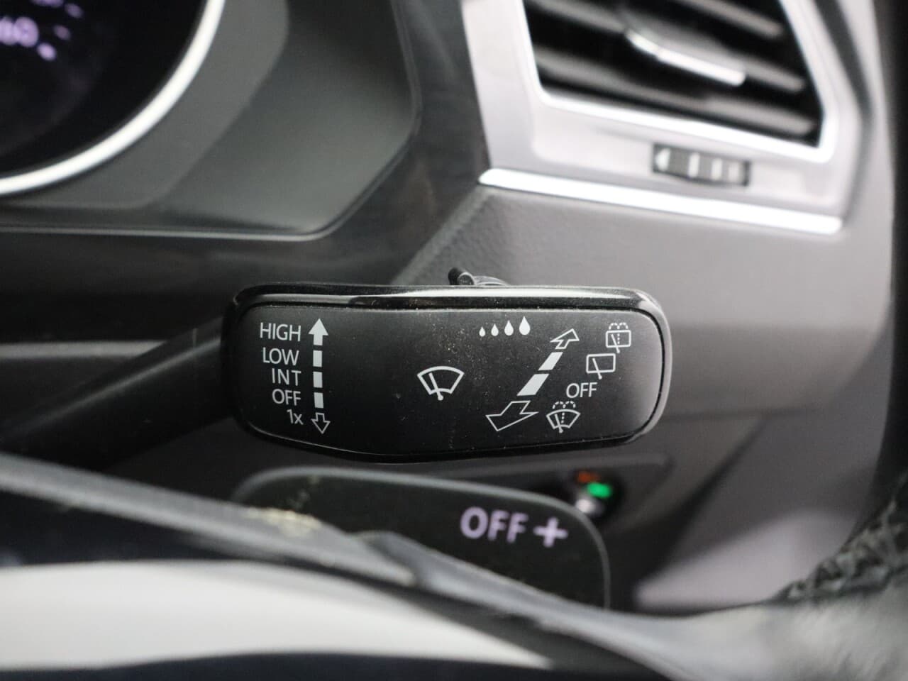 Volkswagen Tiguan 1.5 TSI EVO Match — image 44