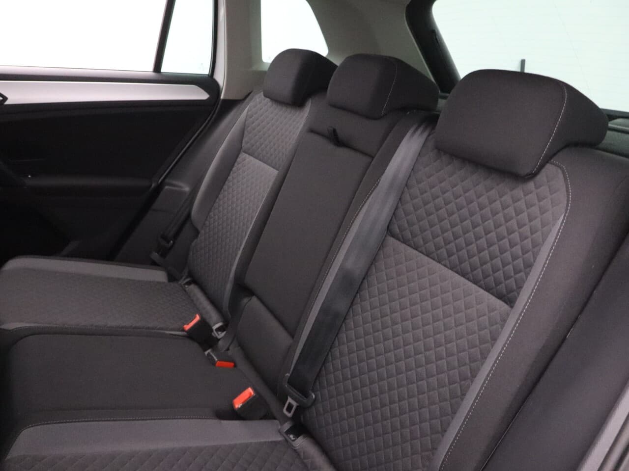 Volkswagen Tiguan 1.5 TSI EVO Match — image 49