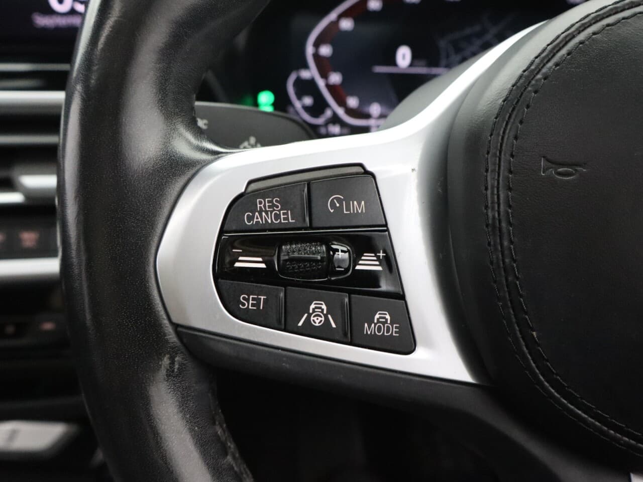 BMW IX3 80kWh M Sport — image 18
