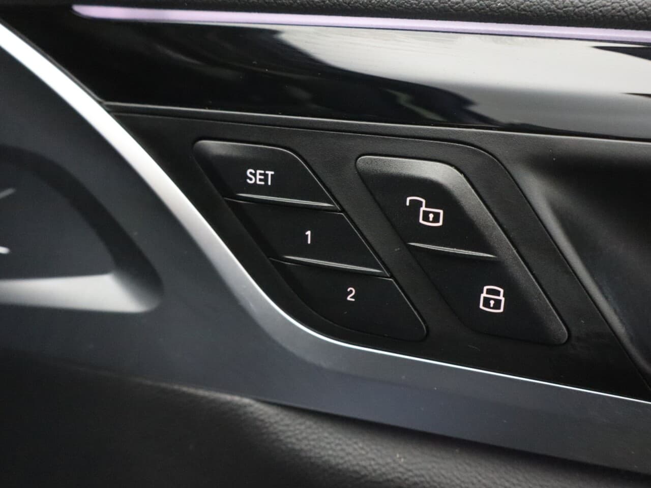 BMW IX3 80kWh M Sport — image 63