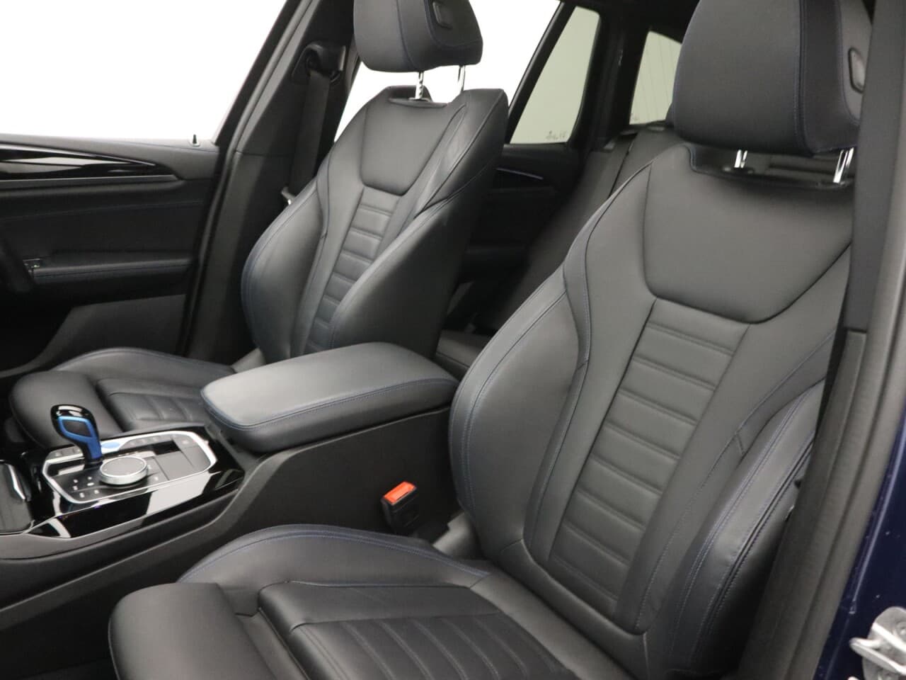 BMW IX3 80kWh M Sport — image 53