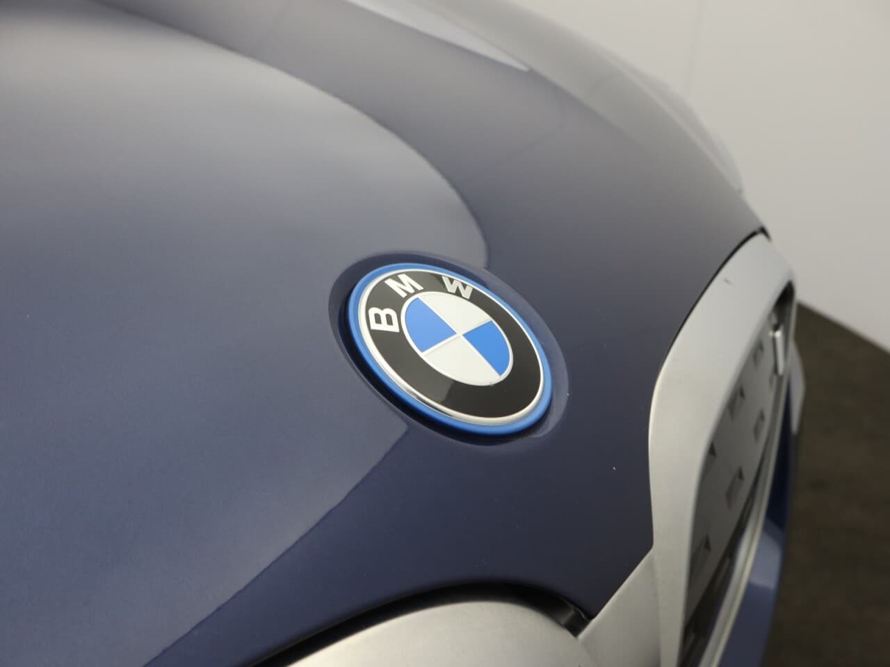 BMW IX3 80kWh M Sport — image 73
