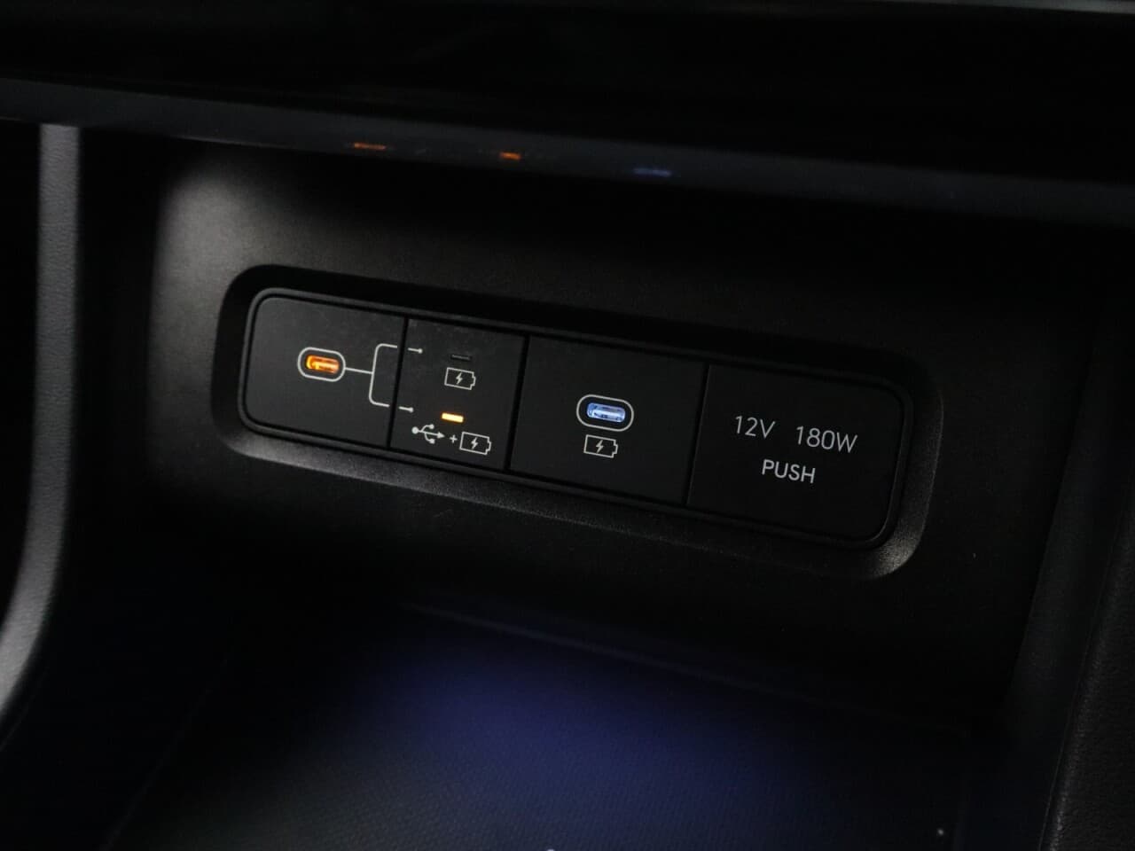 Hyundai Tucson 1.6 T-GDi Ultimate — image 28