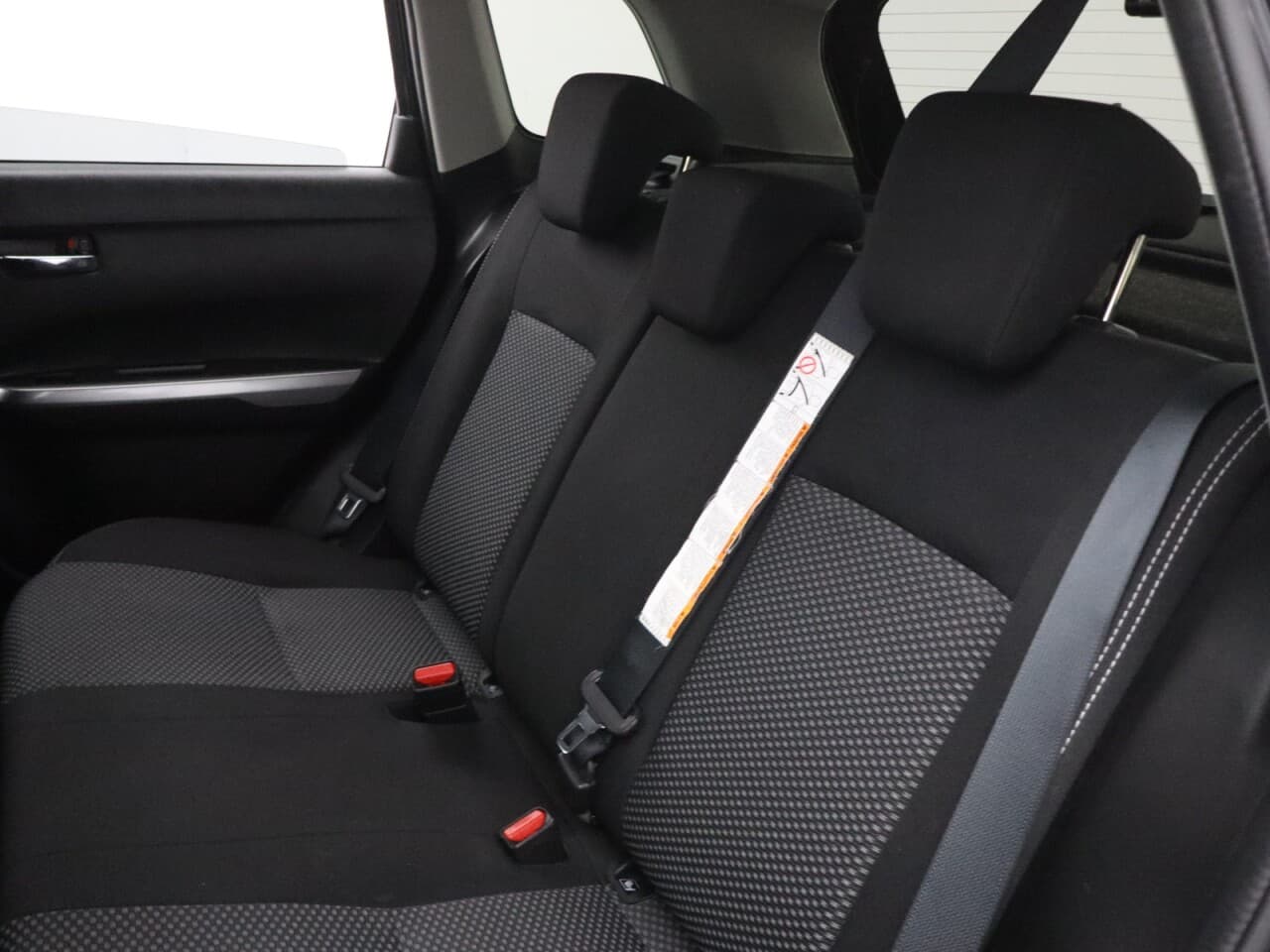 Suzuki Vitara 1.4 Boosterjet MHEV SZ-T — image 42