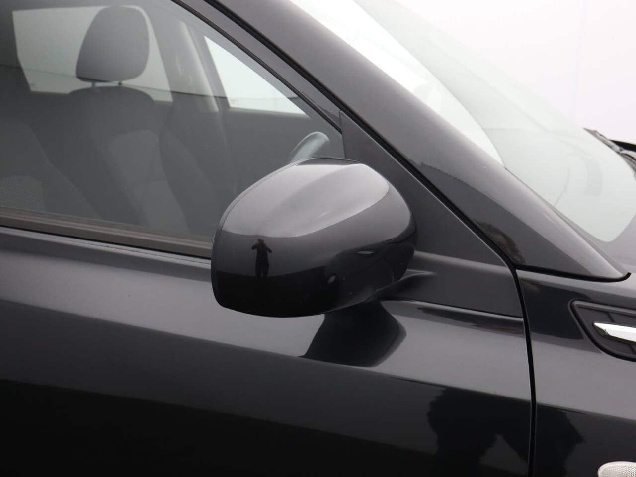 Suzuki Vitara 1.4 Boosterjet MHEV SZ-T — image 49