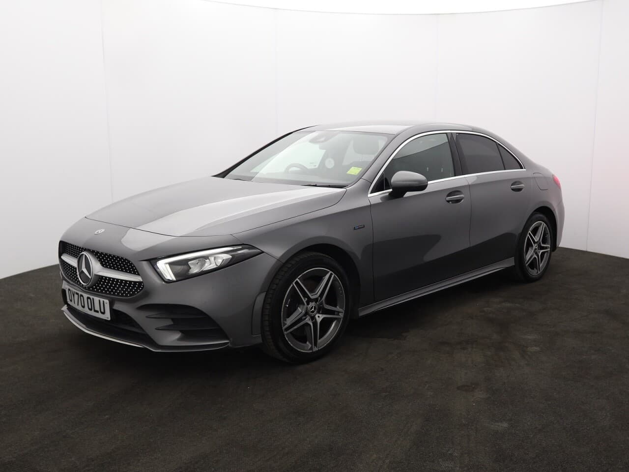 Mercedes-Benz A Class 1.3 A250e 15.6kWh AMG Line — image 5