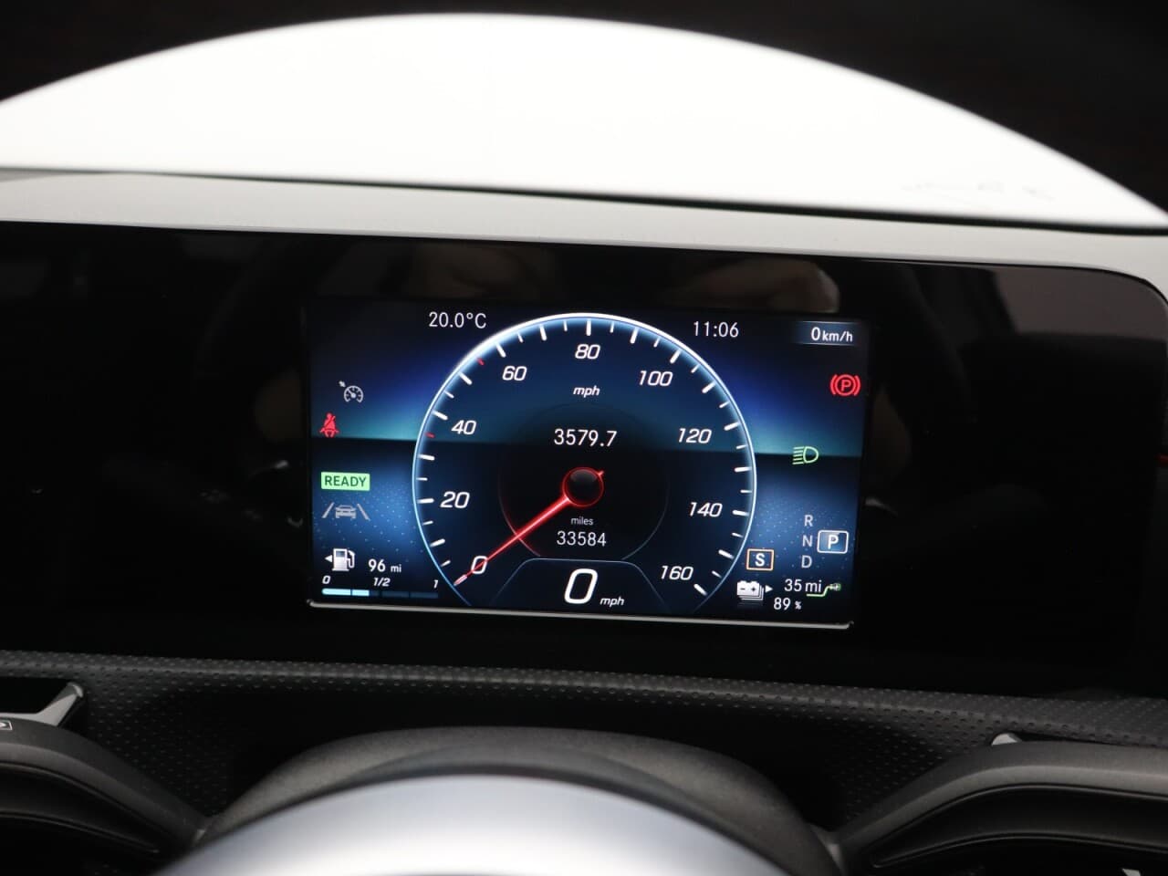 Mercedes-Benz A Class 1.3 A250e 15.6kWh AMG Line — image 21