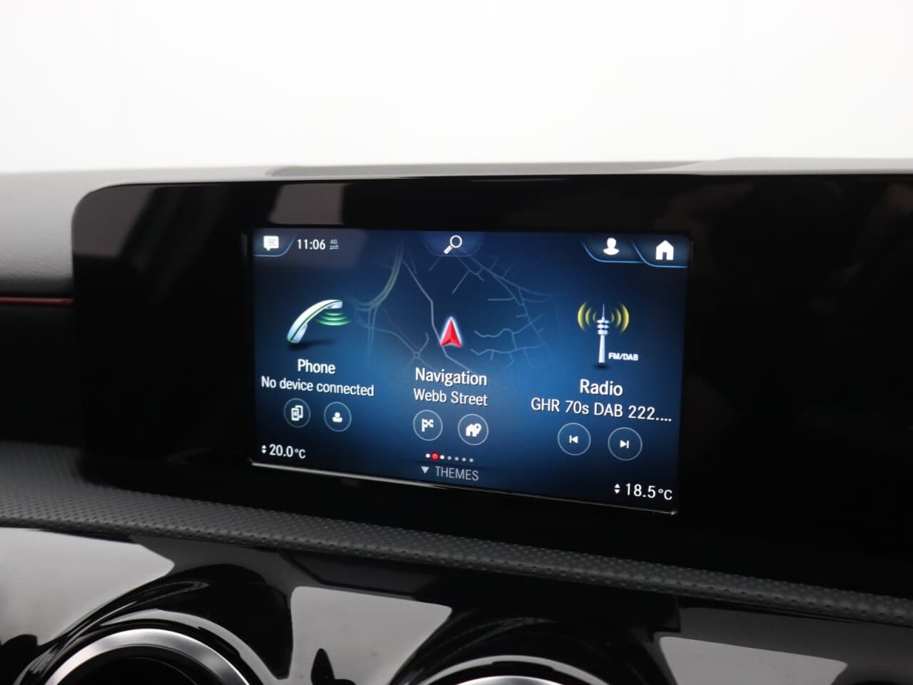 Mercedes-Benz A Class 1.3 A250e 15.6kWh AMG Line — image 32