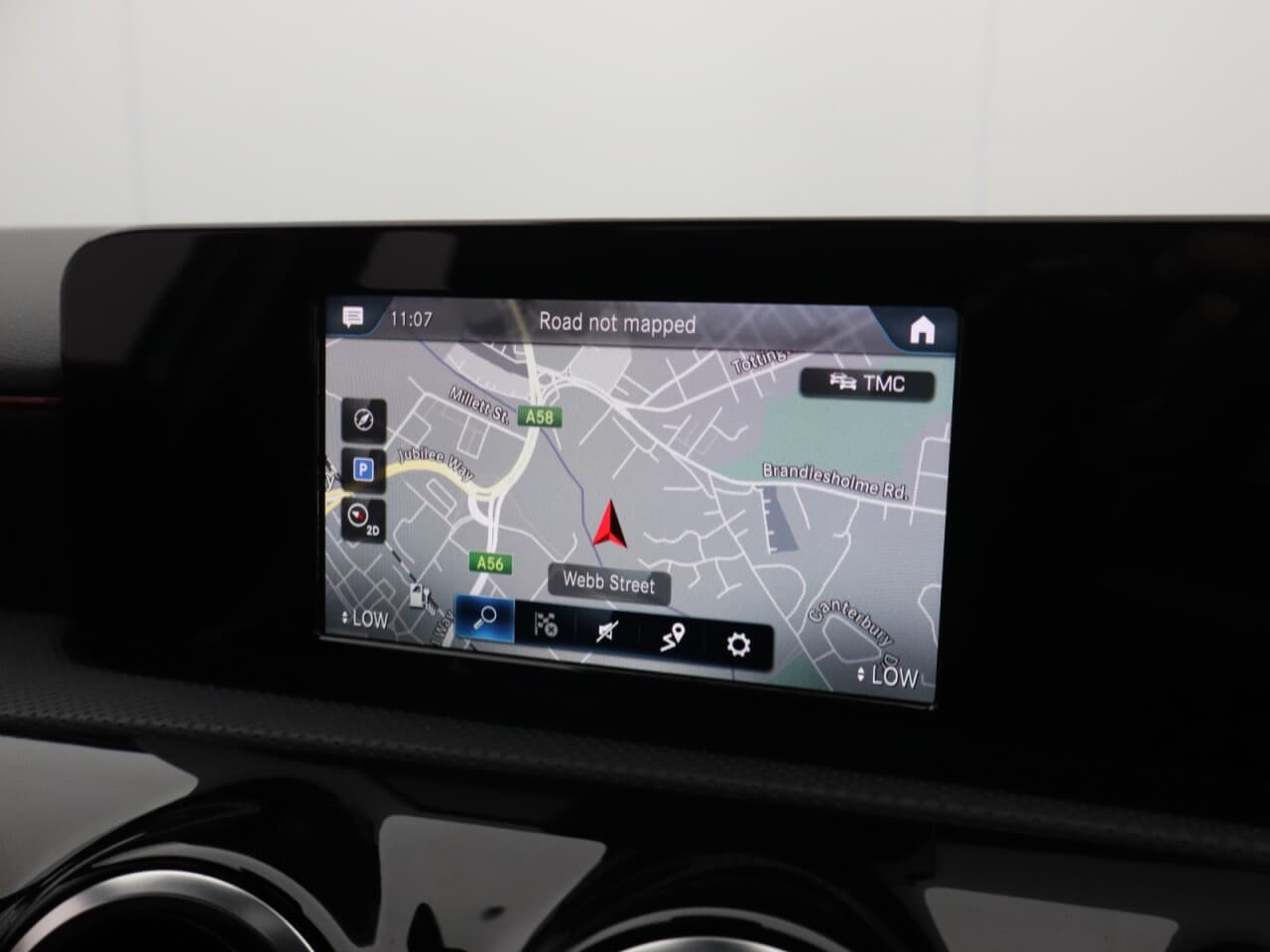 Mercedes-Benz A Class 1.3 A250e 15.6kWh AMG Line — image 35