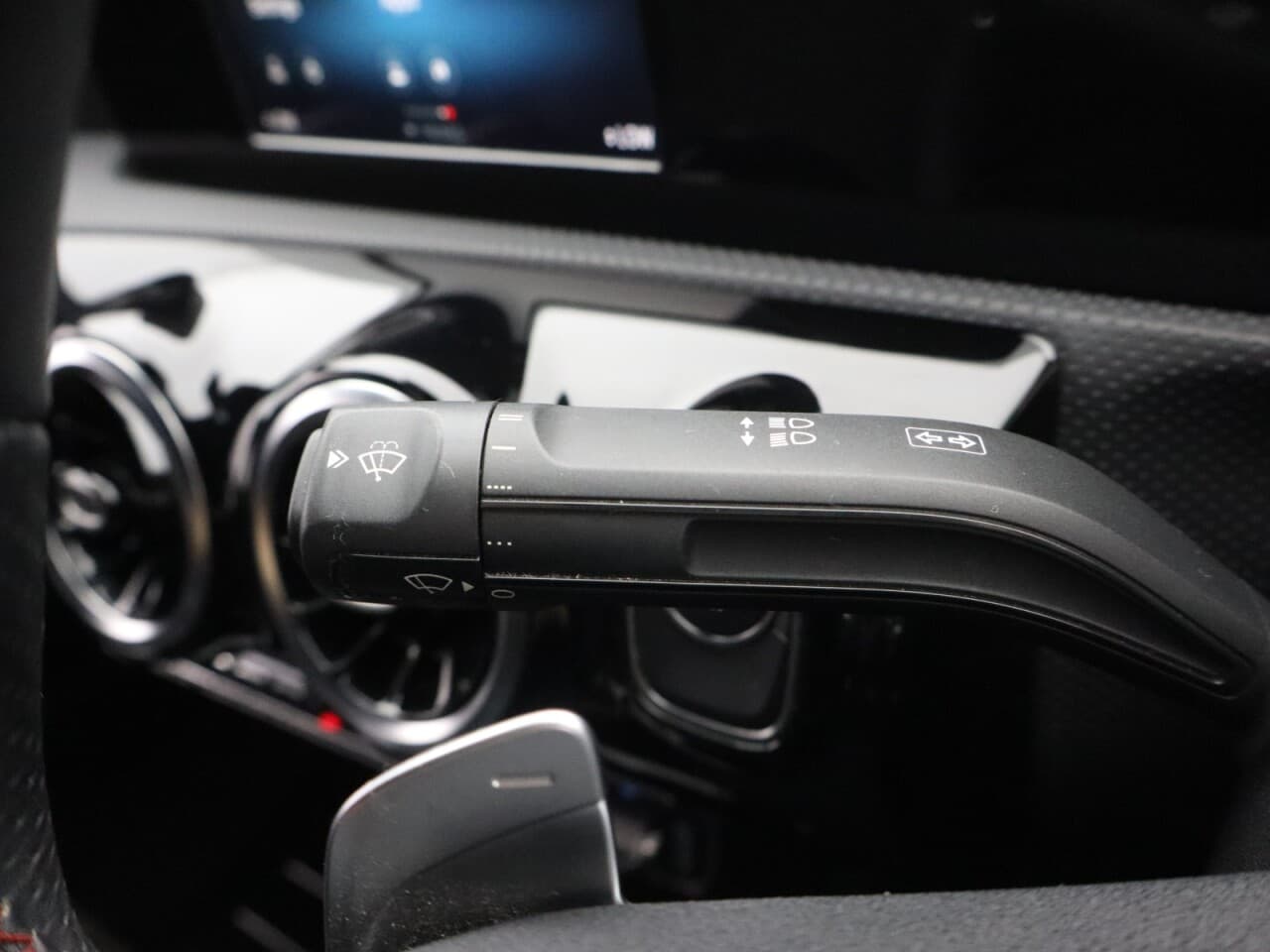 Mercedes-Benz A Class 1.3 A250e 15.6kWh AMG Line — image 44