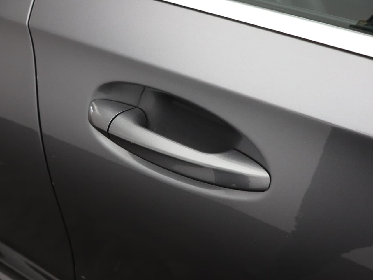 Mercedes-Benz A Class 1.3 A250e 15.6kWh AMG Line — image 59