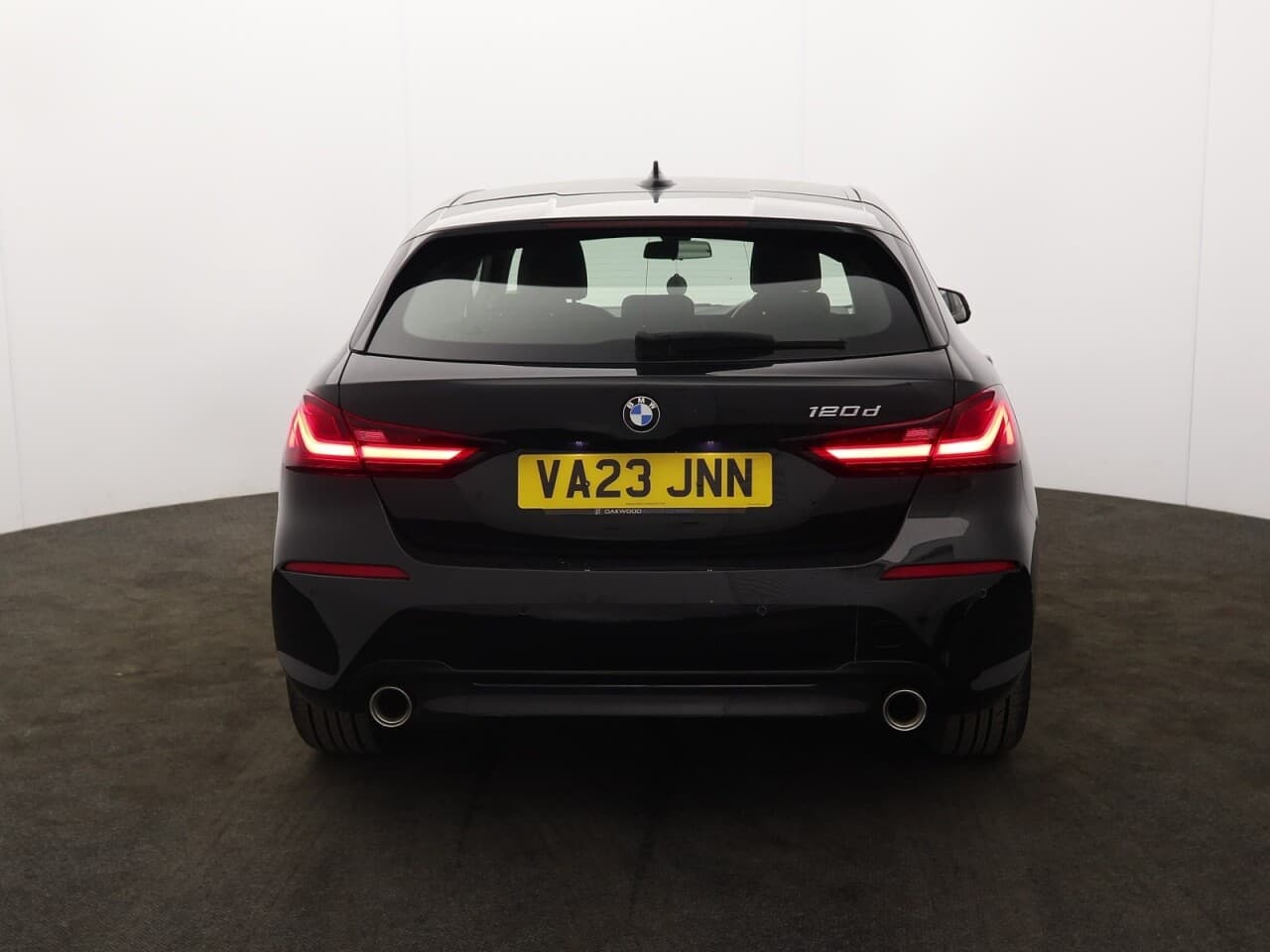 BMW 1 Series 2.0 120d Sport (LCP) — image 9