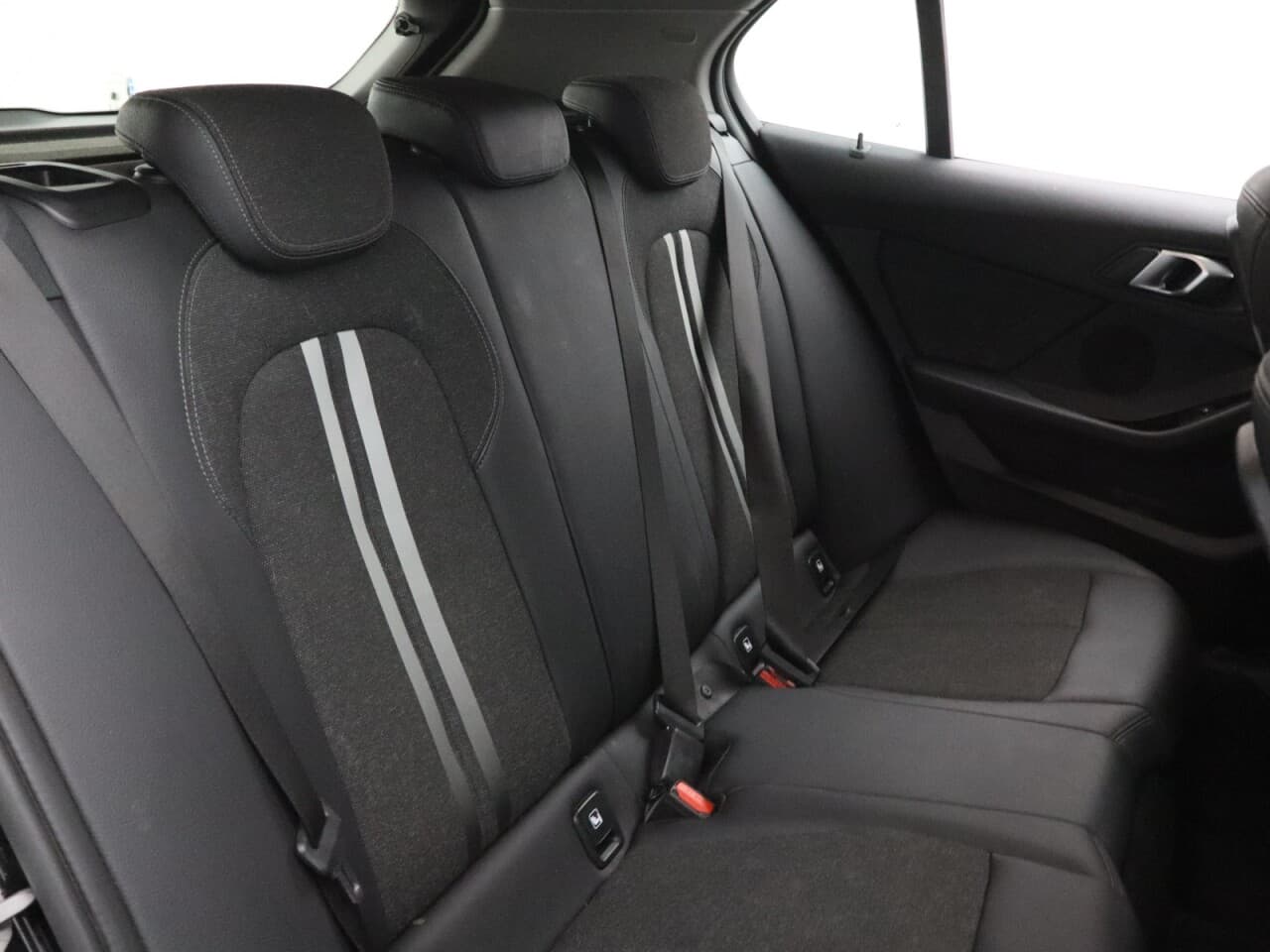 BMW 1 Series 2.0 120d Sport (LCP) — image 47
