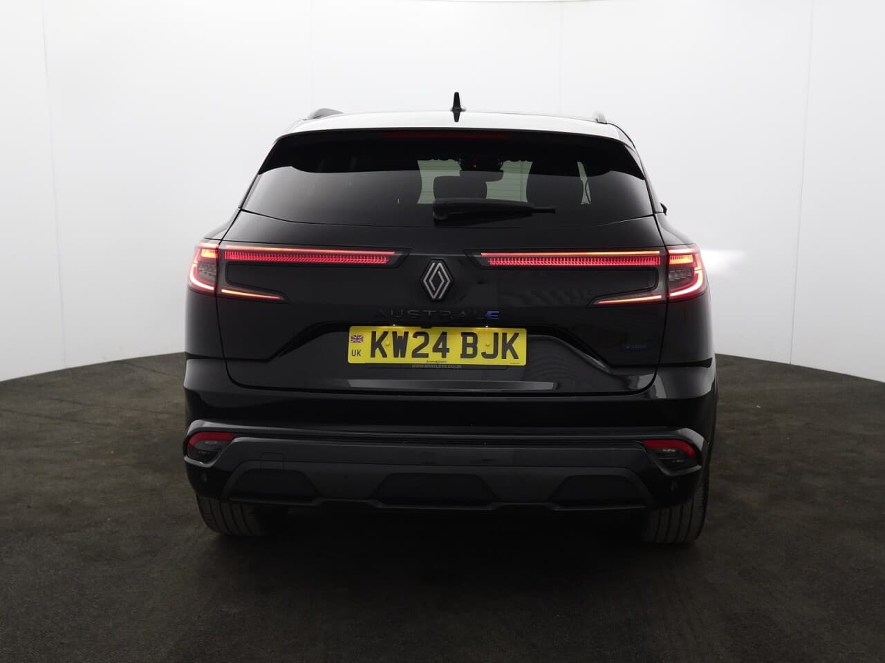 Renault Austral 1.2 E-TECH techno esprit Alpine — image 9
