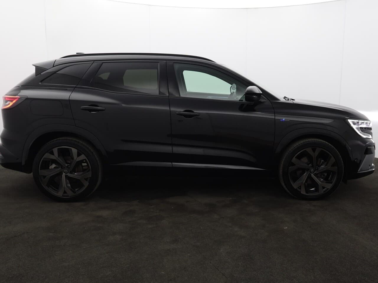 Renault Austral 1.2 E-TECH techno esprit Alpine — image 11