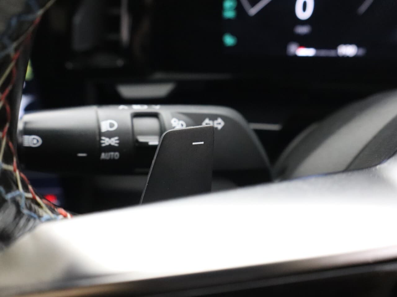 Renault Austral 1.2 E-TECH techno esprit Alpine — image 34
