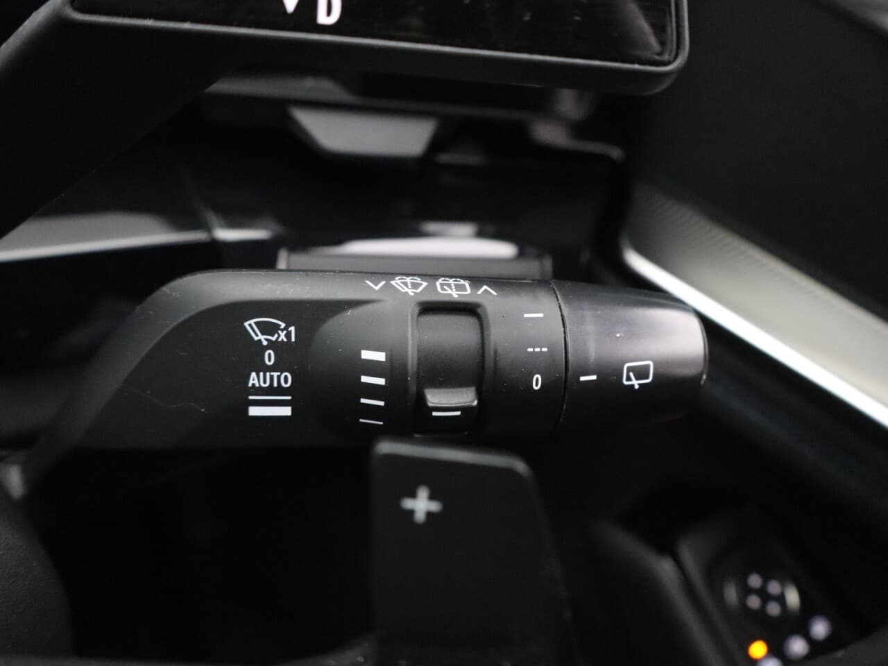 Renault Austral 1.2 E-TECH techno esprit Alpine — image 37