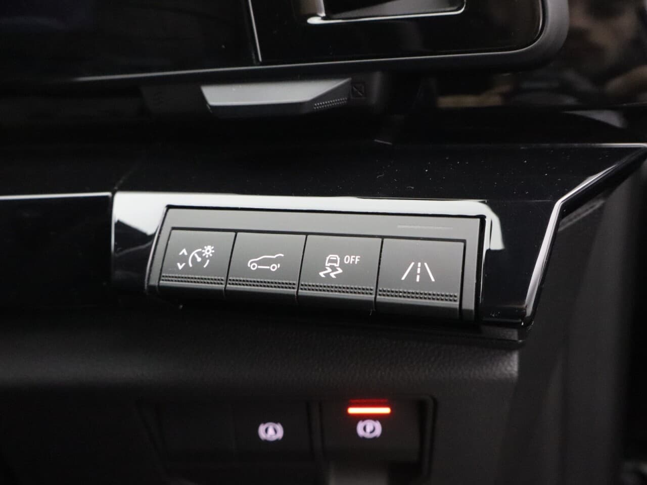 Renault Austral 1.2 E-TECH techno esprit Alpine — image 40