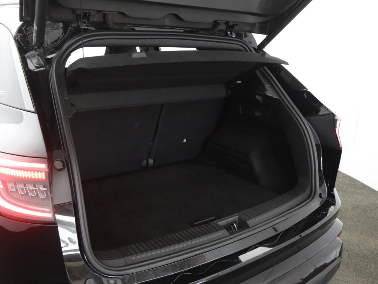 Renault Austral 1.2 E-TECH techno esprit Alpine — image 44