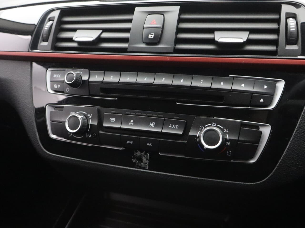 BMW 1 Series 1.5 118i Sport — image 30