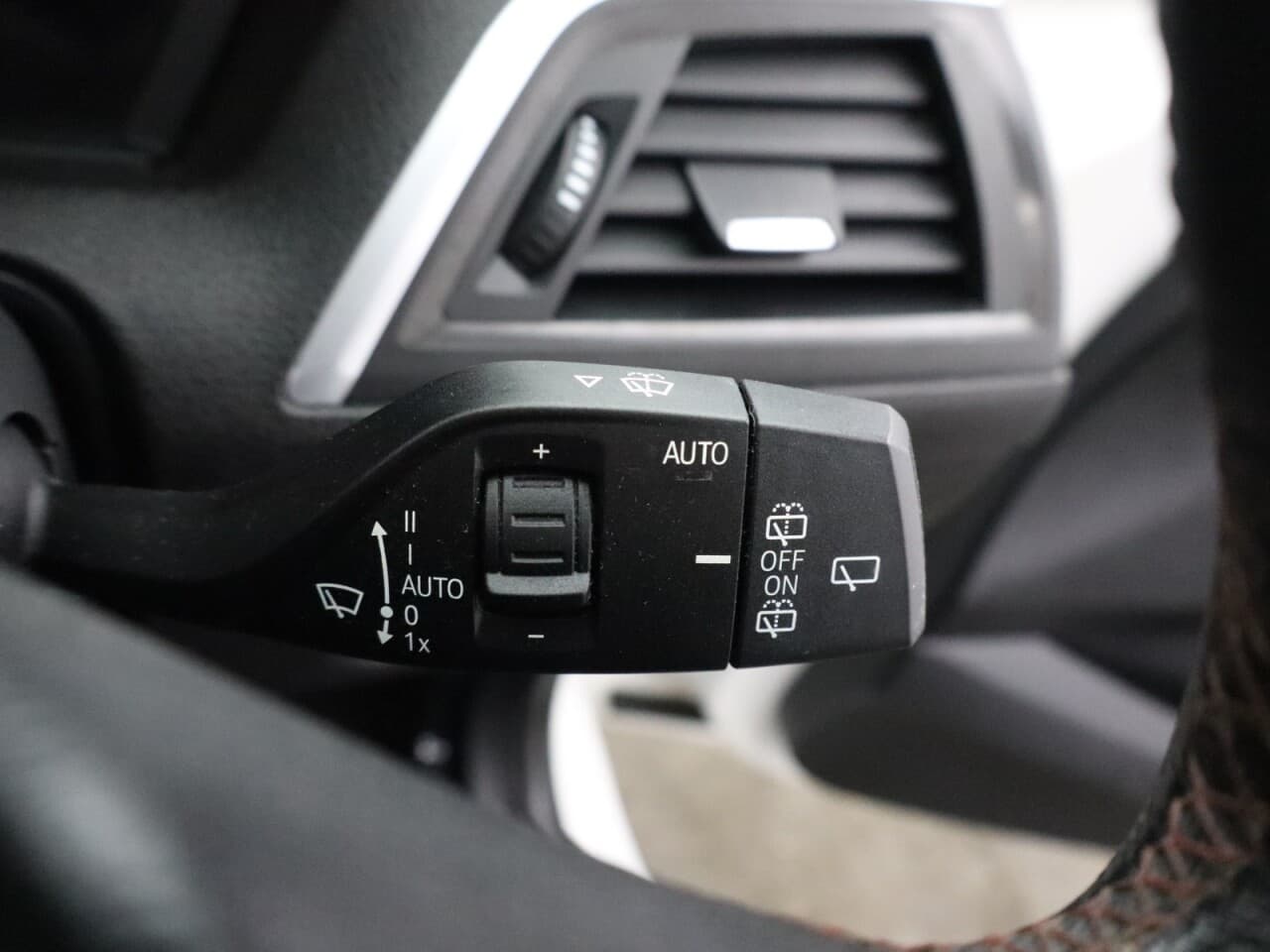 BMW 1 Series 1.5 118i Sport — image 37